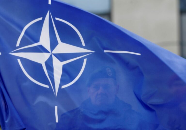 В Азовському морі буде відкрито місію НАТО, - Порошенко - today.ua
