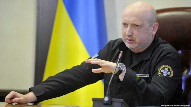 “Угроза существованию украинской нации“: Турчинов срочно обратился к Зеленскому - today.ua
