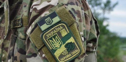 У Тернополі призовник випав з 5 поверху під час втечі з військкомату - today.ua