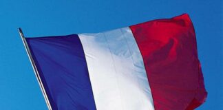 Франция усиливает охрану религиозных учреждений из-за теракта в Новой Зеландии - today.ua