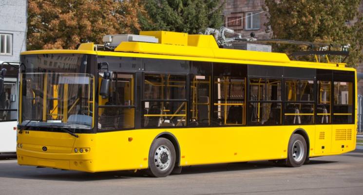 Суммы получат новые троллейбусы от Европейского инвестбанка - today.ua
