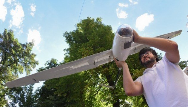 В українському агробізнесі почали використовувати дрони на сонячних батареях - today.ua