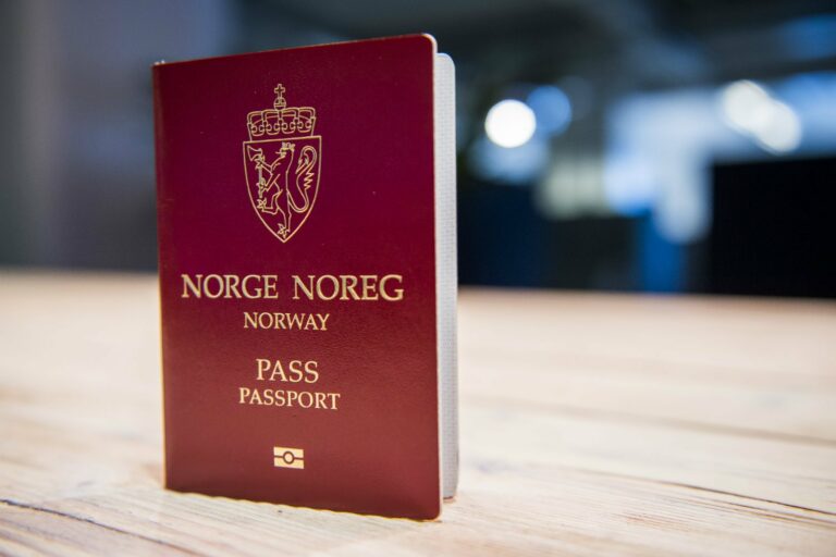 Правительство Норвегии может разрешить двойное гражданство - today.ua