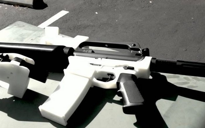 Facebook заборонила публікувати креслення зброї для 3D-принтера - today.ua