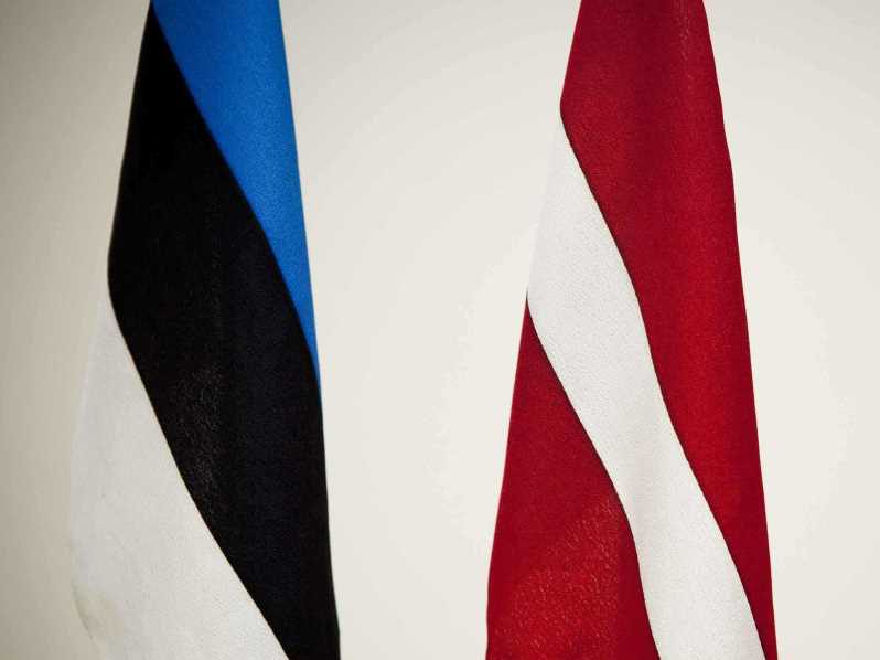 РФ заявила о безосновательности намерений Латвии и Эстонии получить компенсацию за "советскую оккупацию"