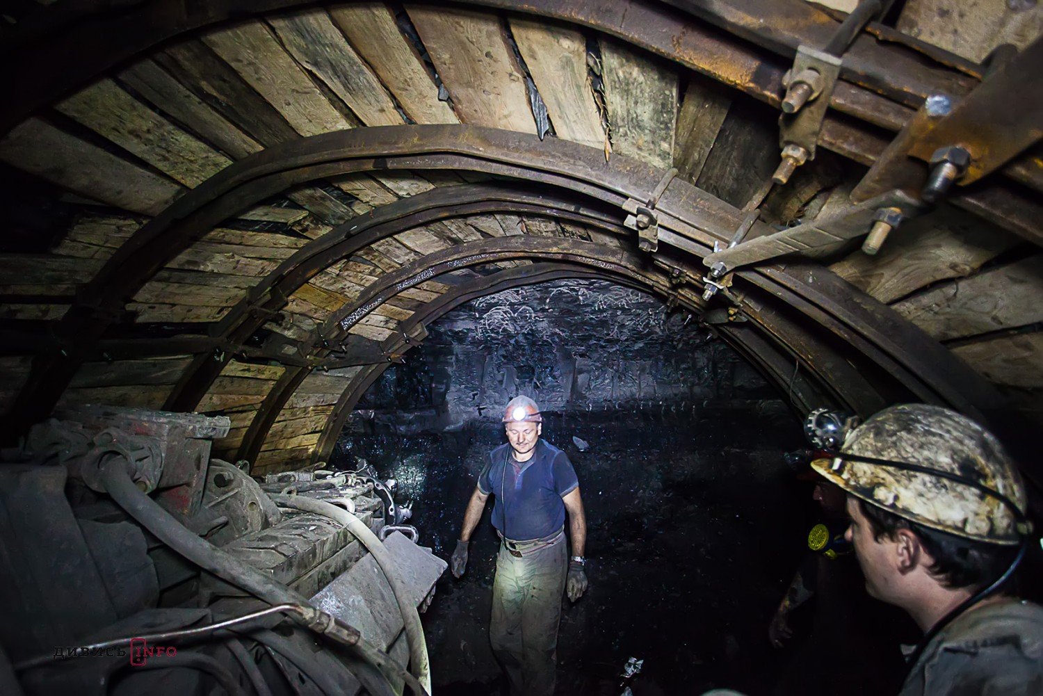 Кабмін виділив з резервів 100 млн на погашення боргу перед шахтарям