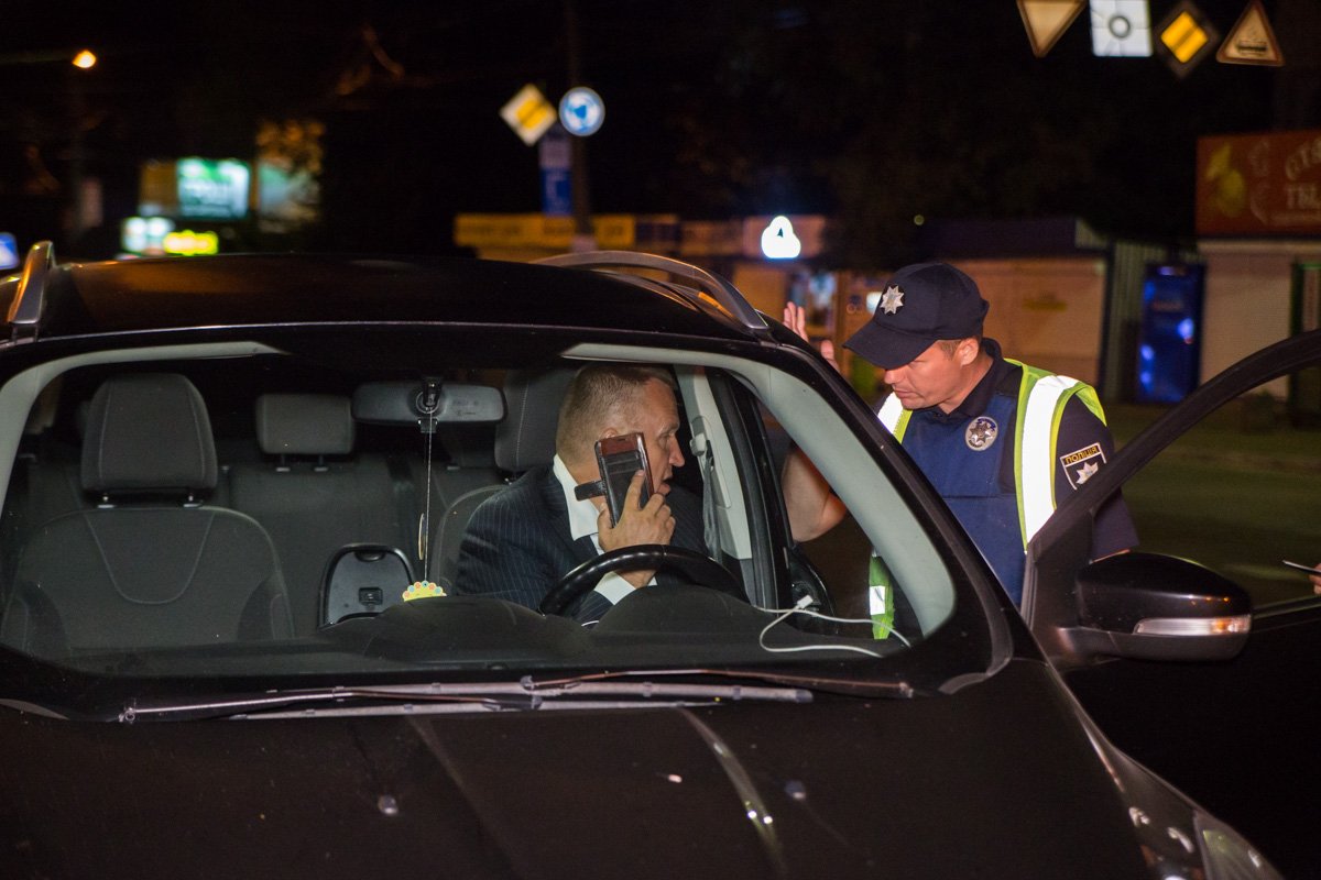 Колишній посол України в США роз'їжджав столицею у нетверезому стані