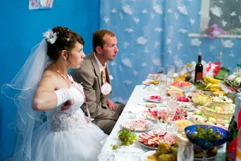 Гулянка на свадьбе отправила восьмерых жители Ровенской области на больничные койки - today.ua