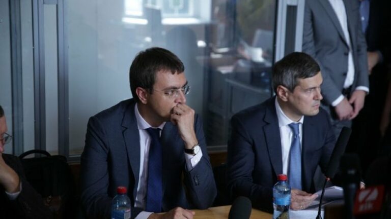 Суд наклав арешт на майно міністра інфраструктури Омеляна - today.ua