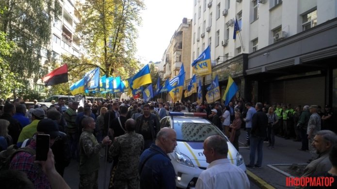 Екстрадиція Тумгоєва: у Києві активісти блокують ГПУ (відео)  - today.ua