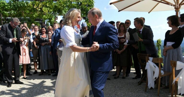 Посол:  свадьба с участием Путина не пошла на пользу имиджу Австрии - today.ua