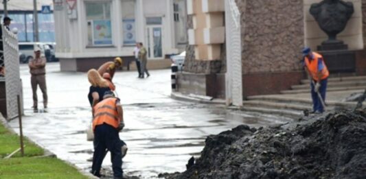 Транспортный коллапс: в Одессе дождь “заблокировал“ движение транспорта - today.ua