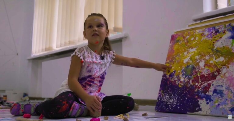 5-річна Алісія Захарко стала наймолодшою художницею України - today.ua