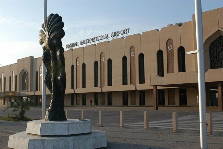 Ракеты “Катюша“ обстреляли иракский аэропорт Басра - today.ua
