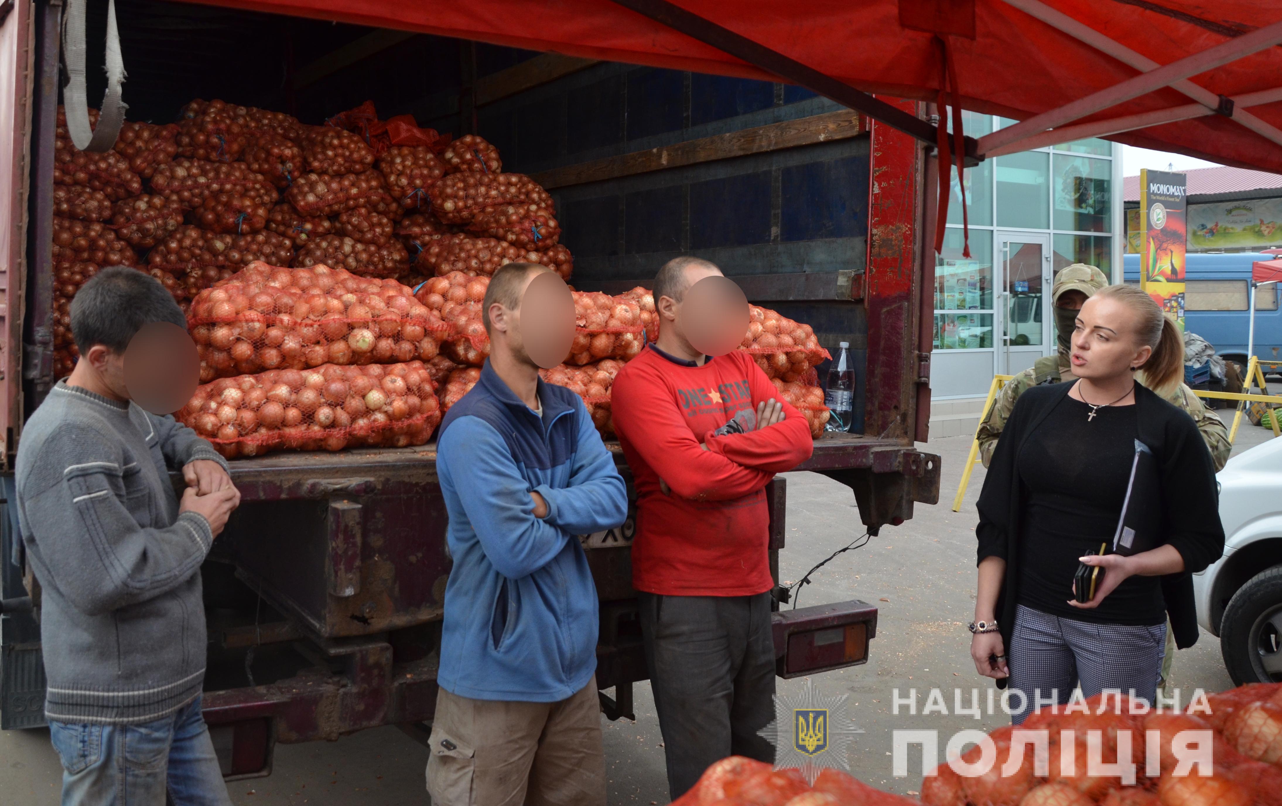 В Житомирской области руководитель интерната эксплуатировал к работе инвалидов (видео)