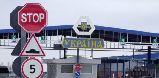 Страйк польських митників - українців попереджають про черги на кордоні - today.ua