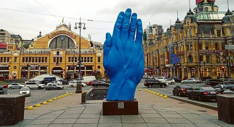 Экономист: в Киеве не место “синей руке“ (видео) - today.ua