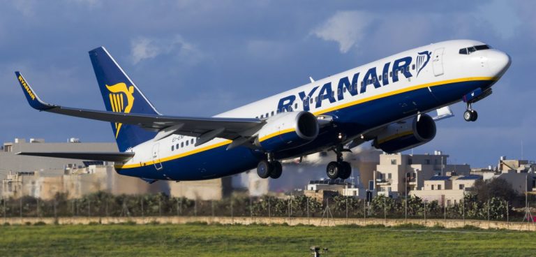 Лоукост Ryanair запустит 17 новых рейсов, 8 из которых - в Украину