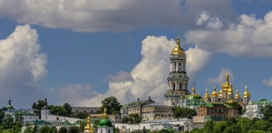 Петро Порошенко провів зустріч з екзархами Вселенського патріархату (відео) - today.ua