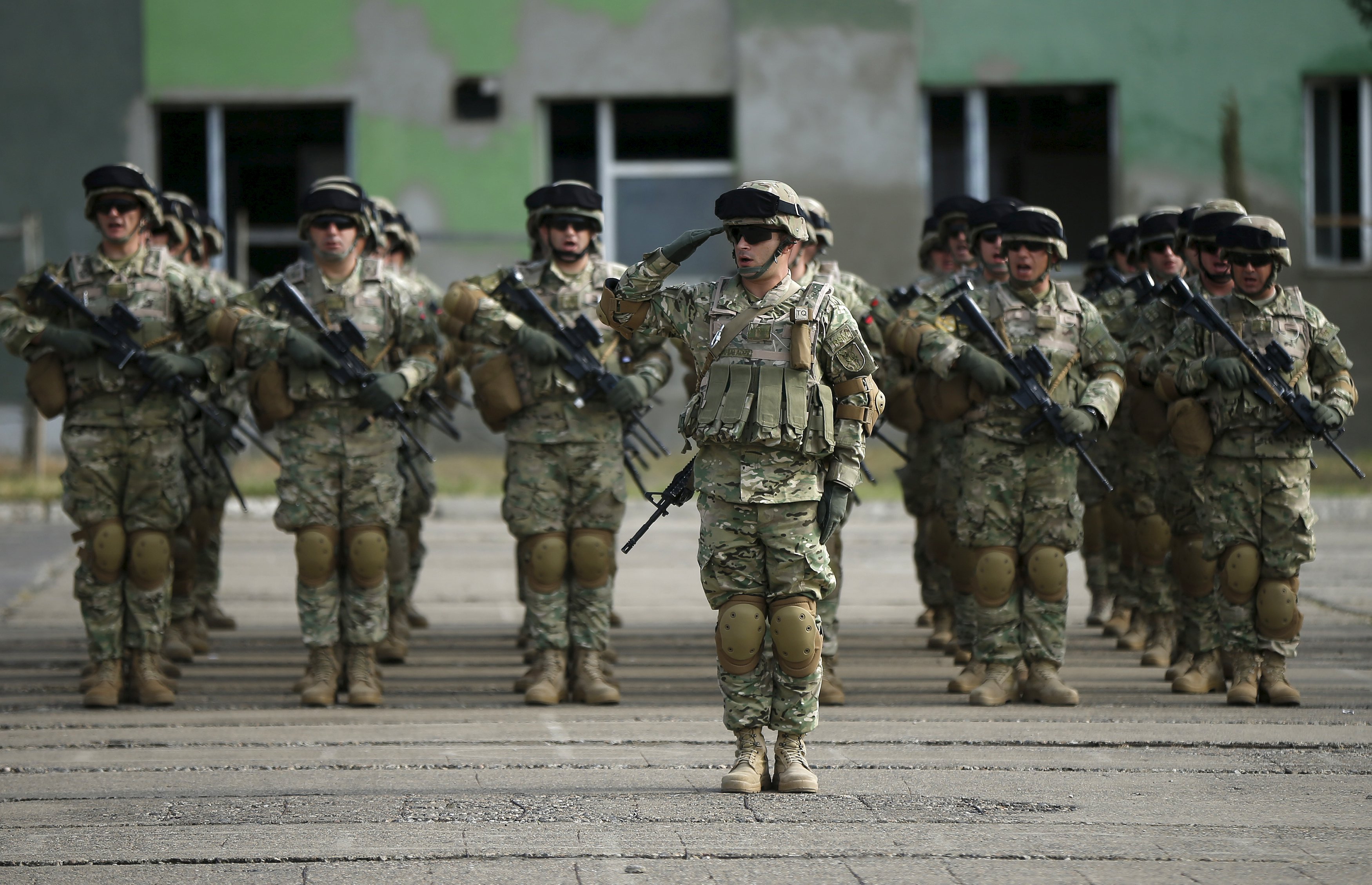 Войска нато. Армия НАТО. NATO армия. Солдаты НАТО.