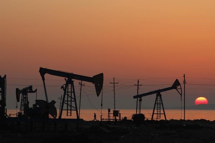  Украина значительно увеличила добычу нефти  - today.ua