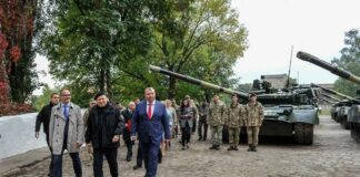 16 танків та 5 БТРів: ЗСУ отримали нову військову техніку - today.ua