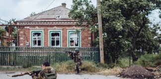 Окупанти на Донбасі обстріляли два українських села - today.ua