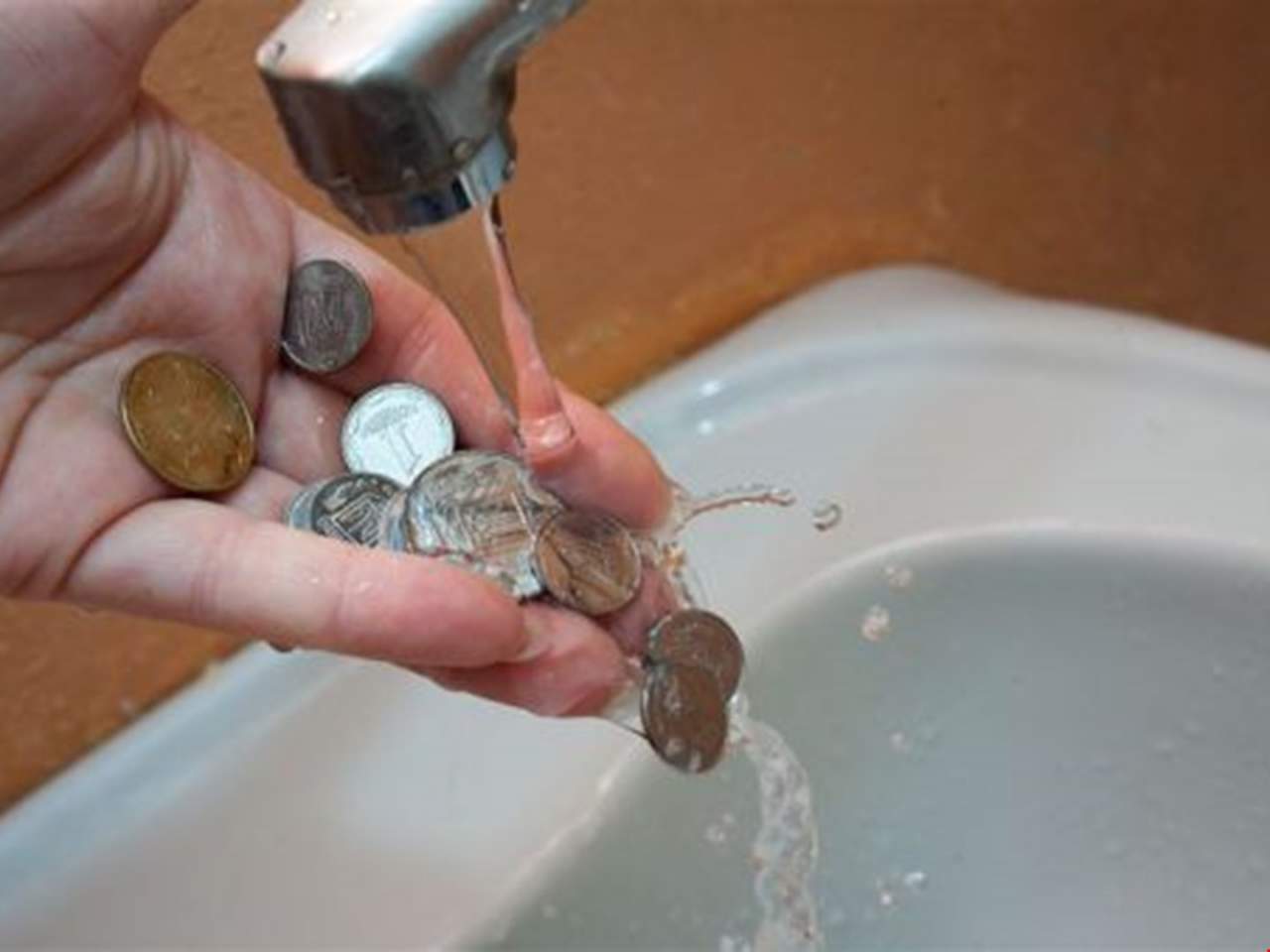 На 30% підняли тарифи на воду і каналізацію у Борисполі