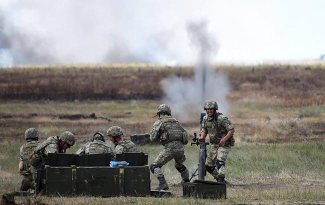 ЗСУ розбомбили позицію бойовиків на Донбасі (відео) - today.ua