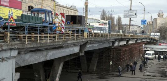 Стало известно, когда снесут Шулявский мост - today.ua