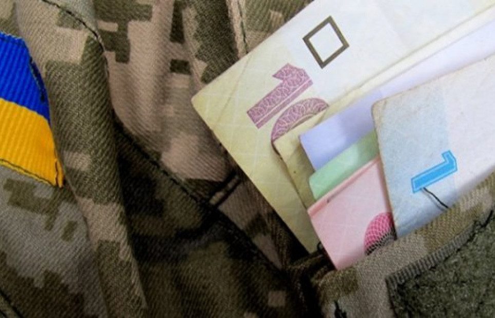 Пенсии военных существенно вырастут: назвали новый размер