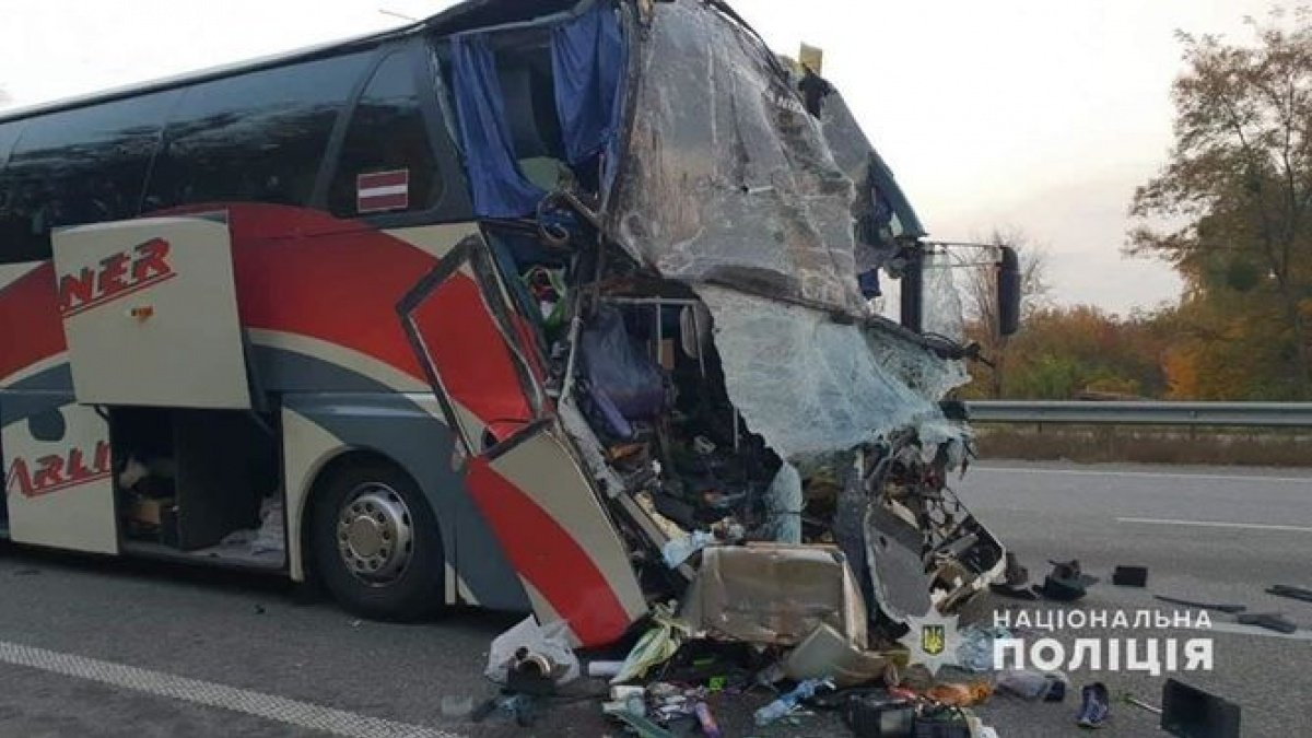 Загибель зірки "Дизель Шоу": всі подробиці страшної ДТП