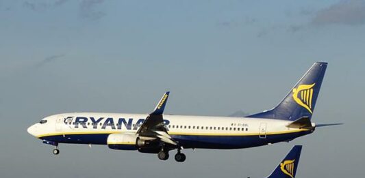 Сьогодні відбувся перший рейс лоукостера Ryanair зі Львова - today.ua