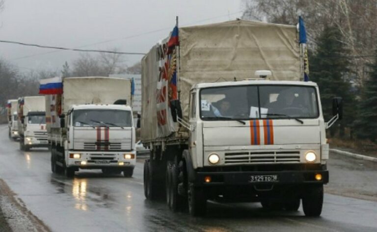 Две автомобильные колонны из страны агрессора пересекли украинскую границу - today.ua