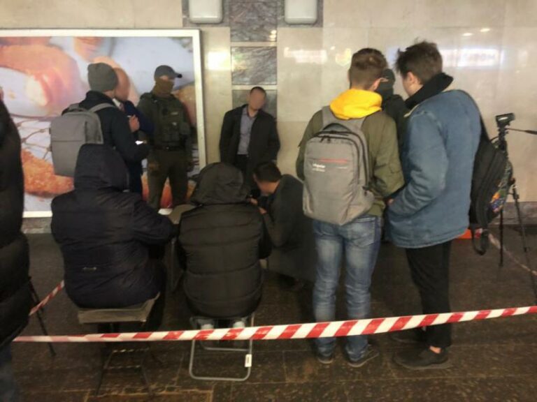 Детективы НАБУ задержали на взятке в $ 15 тыс работника ГПУ - today.ua