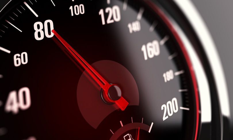 На 17 улицах Киева разрешили ездить до 80 км/ч