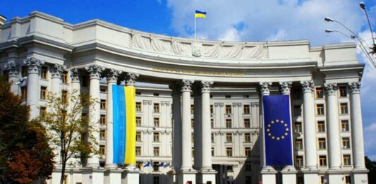 Україна відреагувала на рішення влади Криму націоналізувати майно Меджлісу  - today.ua