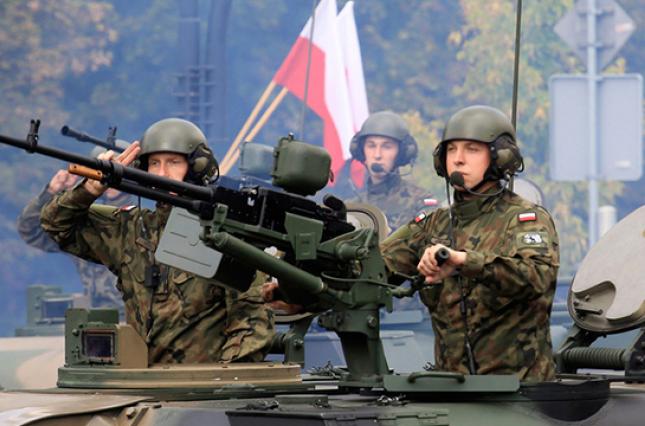 Польша стягивает войска к границе с РФ - today.ua