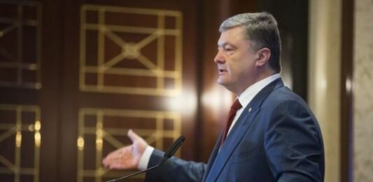 Порошенко заявив, що понад 4,5 мільйони українців офіційно отримують мінімальну зарплату - today.ua