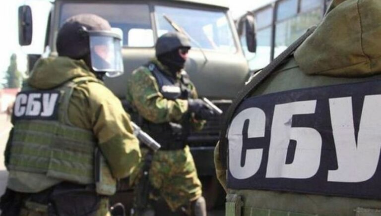 СБУ разоблачила полицейских-вымогателей - today.ua