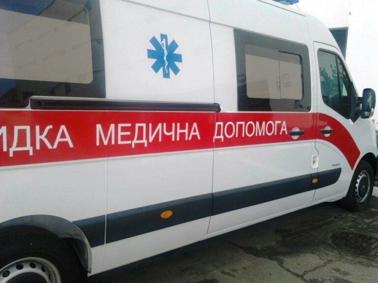 У Дніпрі 67-річна жінка впала в колектор і пробула там три дні - today.ua