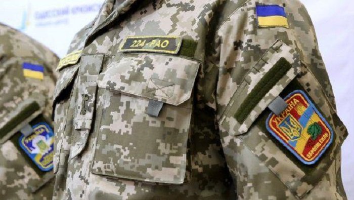 Рада: за незаконное ношение военной формы - штраф 3400 гривен - today.ua