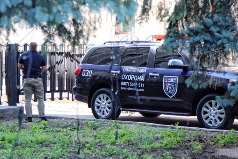 В Одессе охрана ресторана избила посетителя  - today.ua