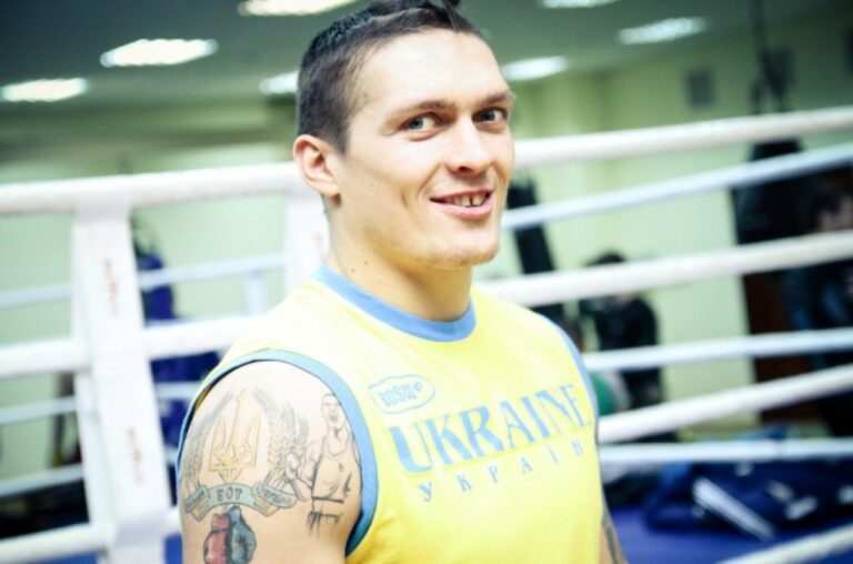Усик вошел в топ-3 лучших боксеров мира, - BoxRec  - today.ua