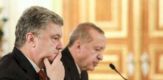 Порошенко - Эрдогану:  Украина будет рада участию турецких миротворцев в составе миссии ООН на Донбассе  - today.ua