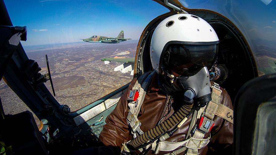 Росія направила в Керченську протоку штурмову авіацію - today.ua