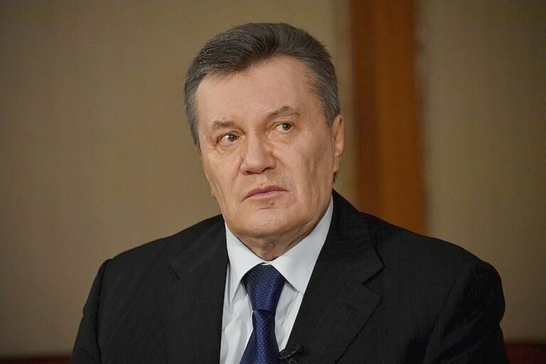 Янукович не может двигаться, - росСМИ  - today.ua