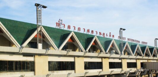 Українців не випускають з аеропорту Таїланду  - today.ua