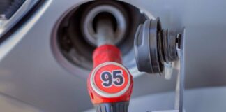 В Україні АЗС продовжують стрімко підвищувати ціни на паливо - today.ua