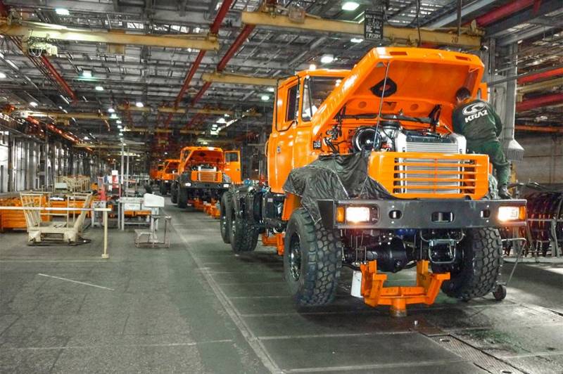 "АвтоКрАЗ" ответил на санкции России